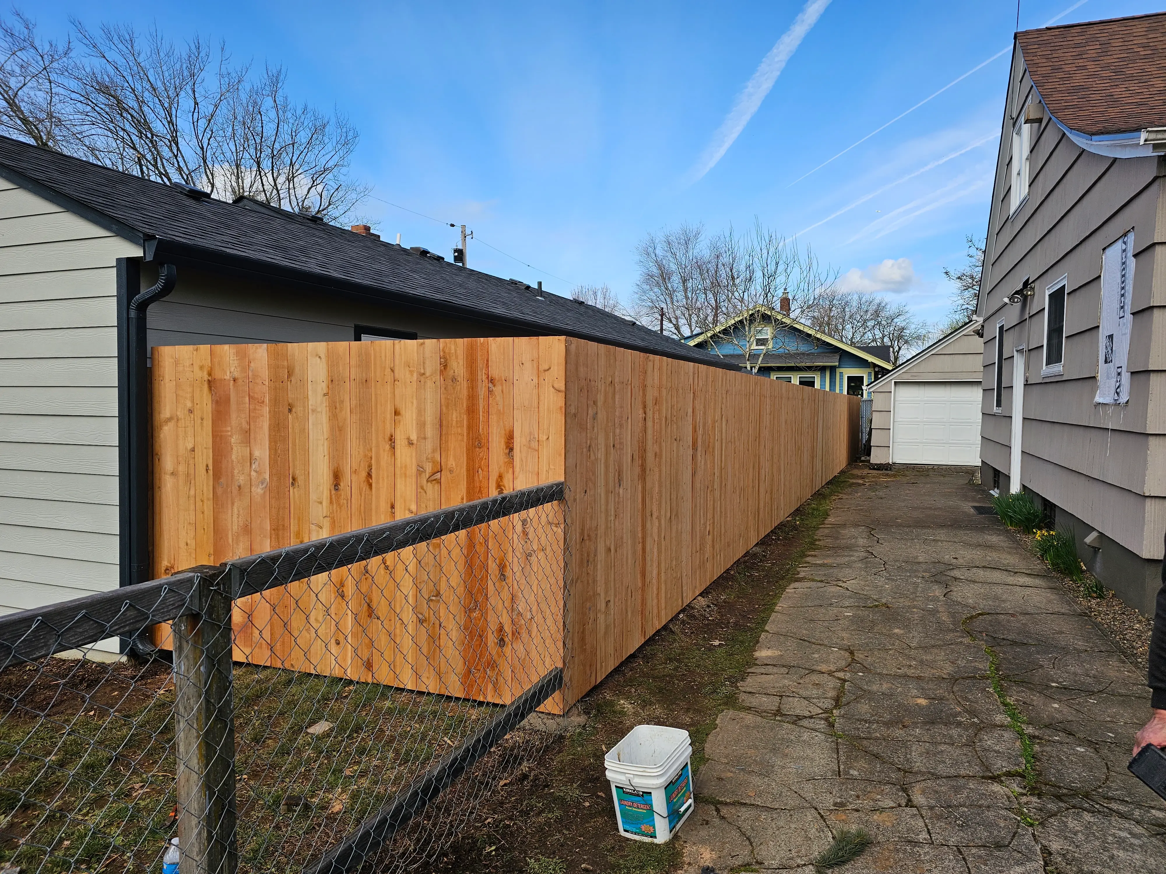 A very nice looking fence.
