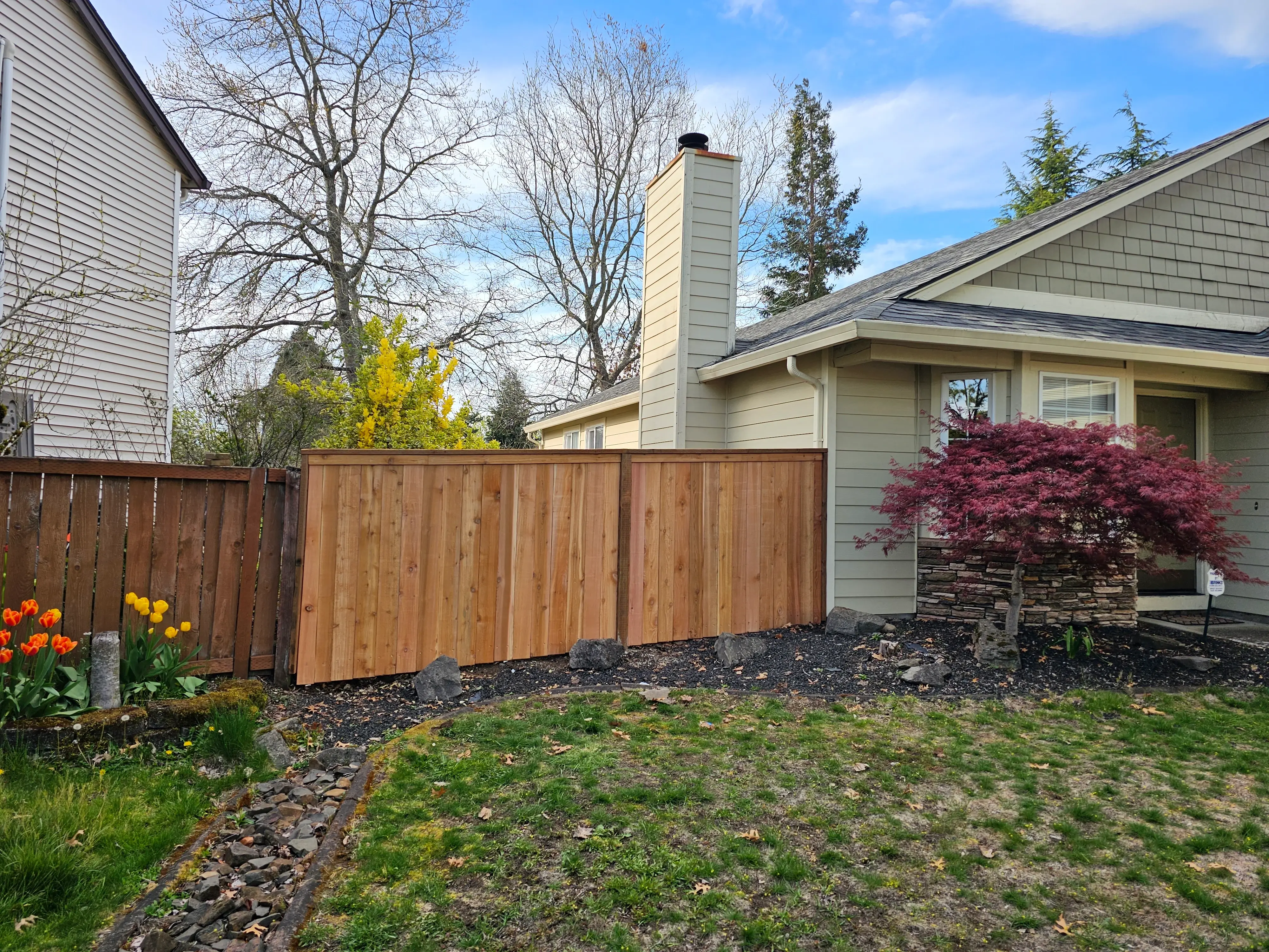 A very nice looking fence.